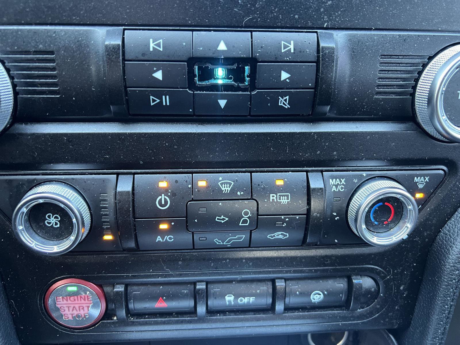 Certified 2020 Ford Mustang Coupe image 11