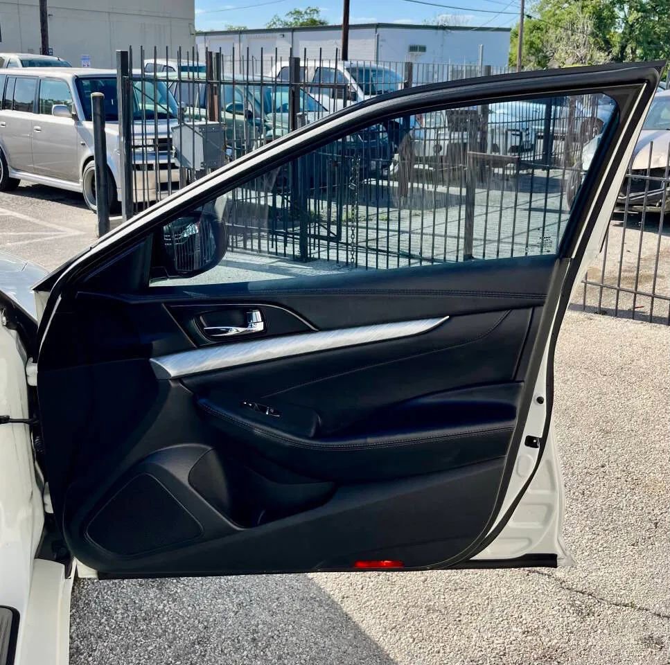 Used 2017 Nissan Maxima 3.5 S image 13