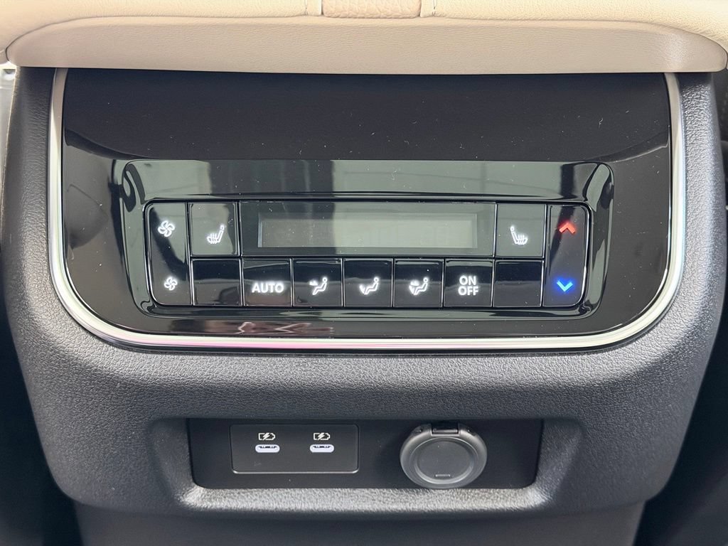 New 2026 Nissan Armada Platinum Reserve w/ Accent Package AWD/4WD image 27