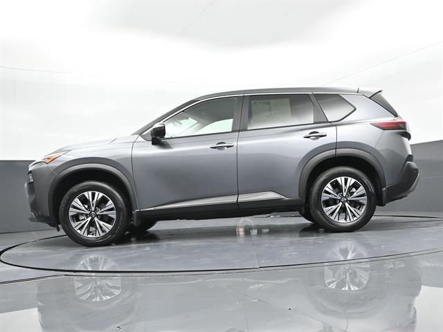 Used 2023 Nissan Rogue SV image 31