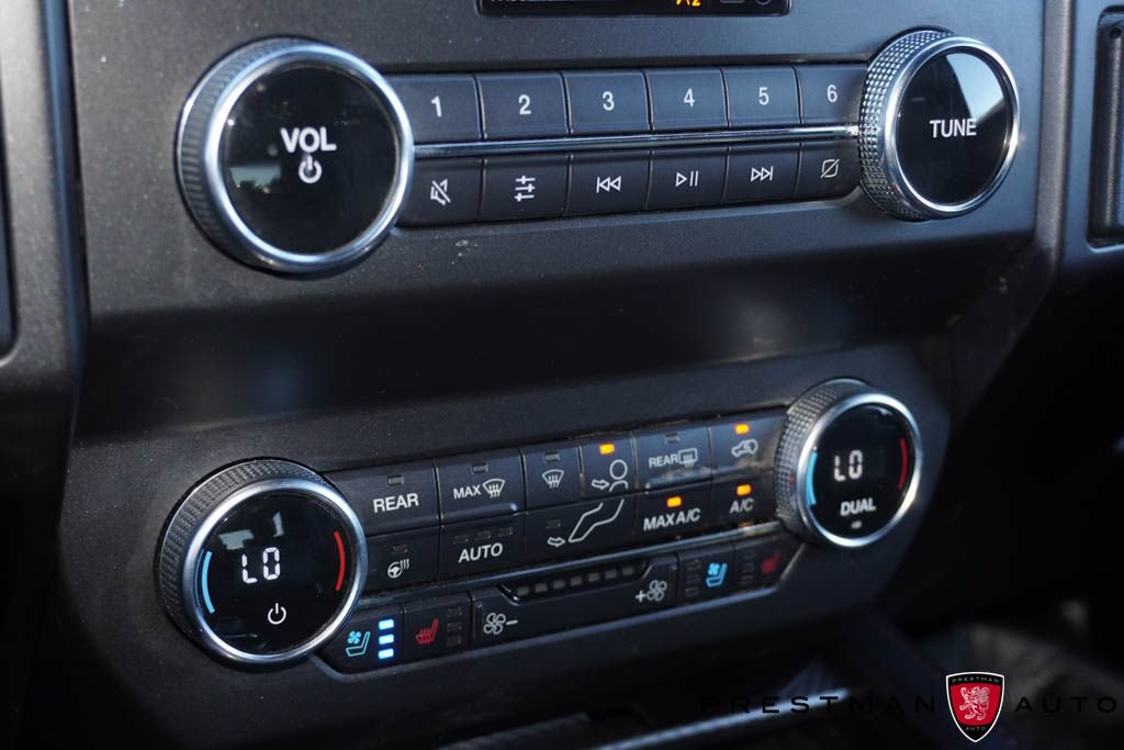 Used 2019 Ford Expedition Limited w/ Equipment Group 303A AWD/4WD image 41