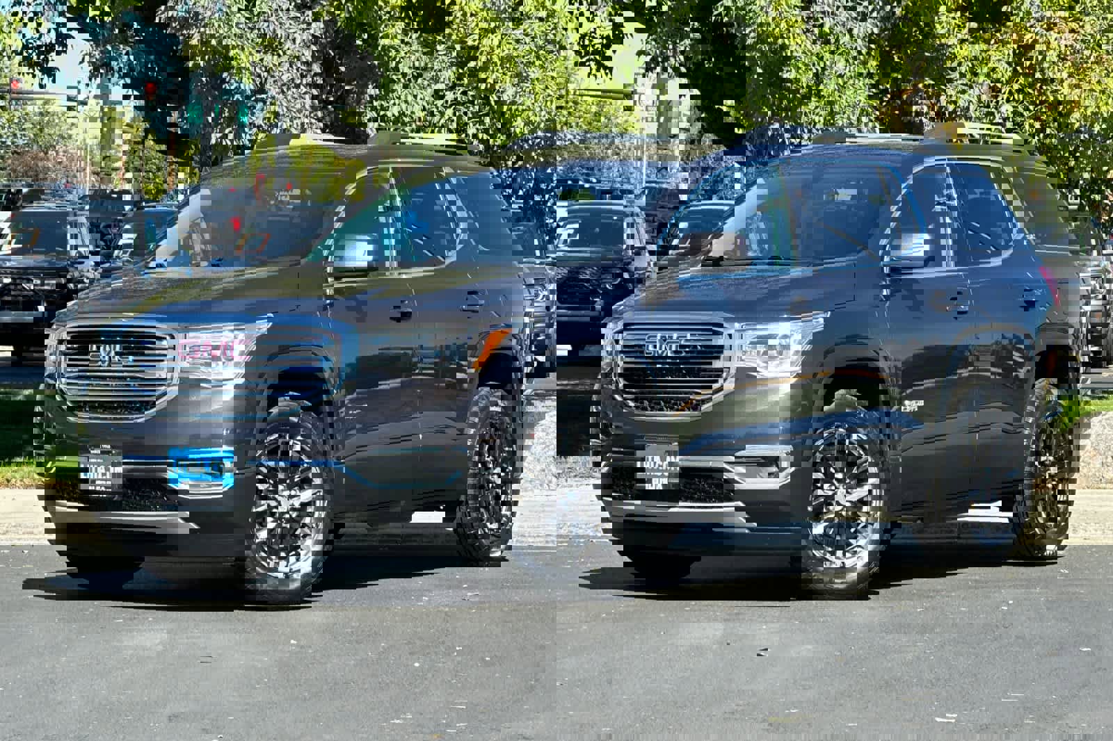 Used 2019 GMC Acadia SLT