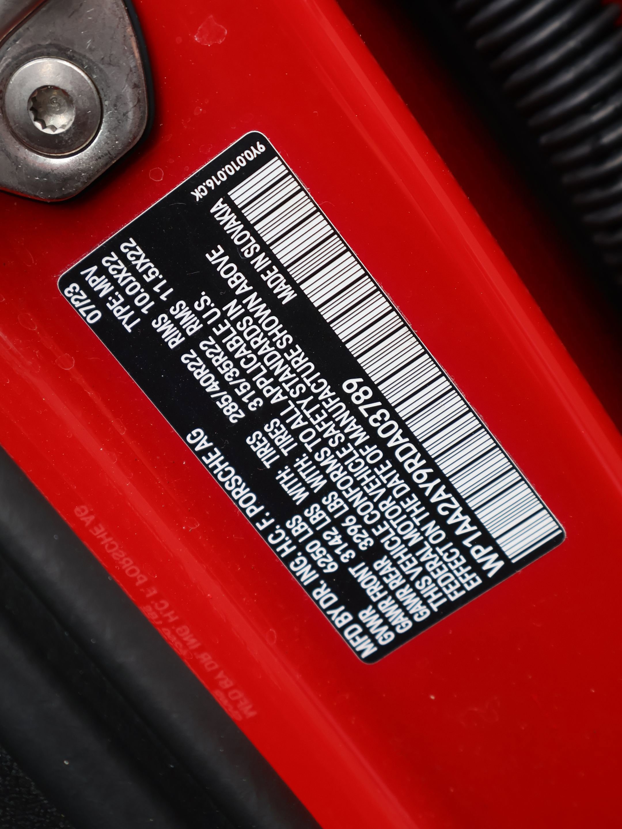 Used 2024 Porsche Cayenne image 30