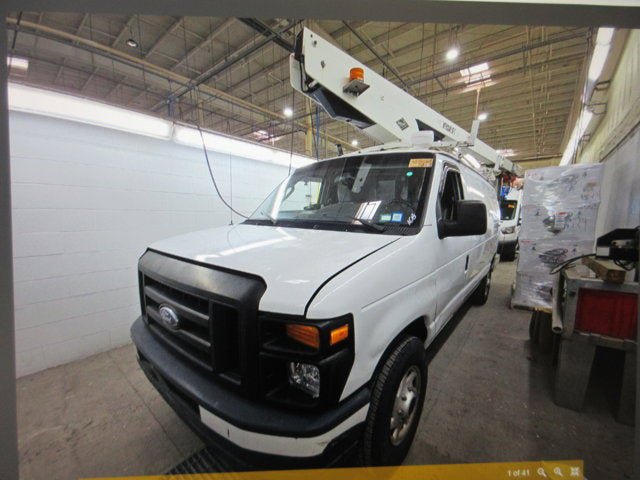 Used 2011 Ford E-350 and Econoline 350 Super Duty w/ PWR Group RWD image 1
