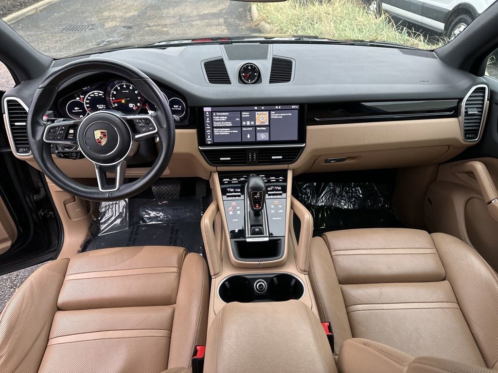 Used 2020 Porsche Cayenne image 47