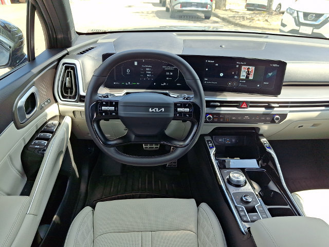 Certified 2026 Kia Sorento SX Prestige AWD/4WD image 13