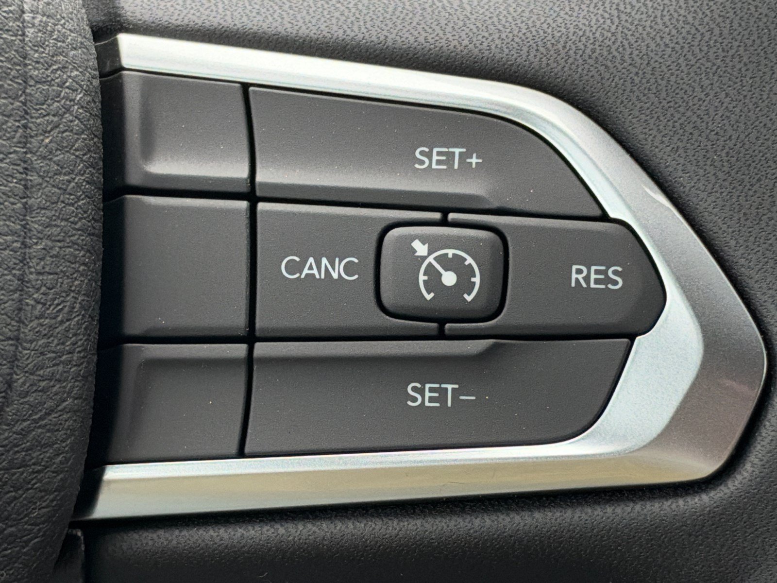 New 2026 Jeep Compass Latitude AWD/4WD image 26