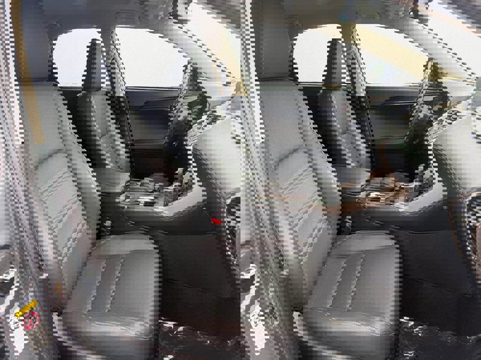 Used 2016 Lexus NX 200t FWD image 15