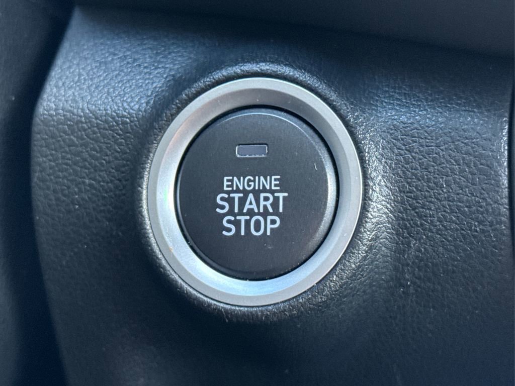 Certified 2023 Hyundai Kona SEL w/ Convenience Package image 26