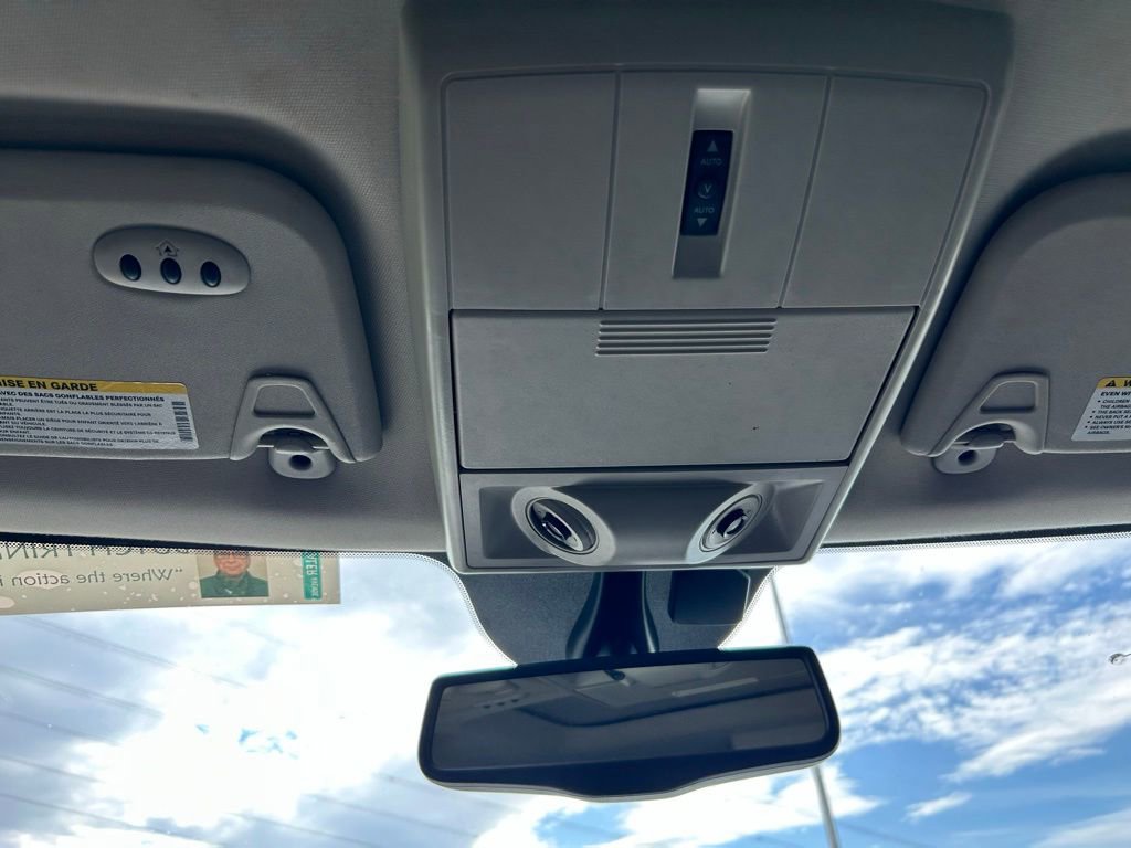 Used 2015 Dodge Journey Crossroad w/ Flexible Seating Group image 27