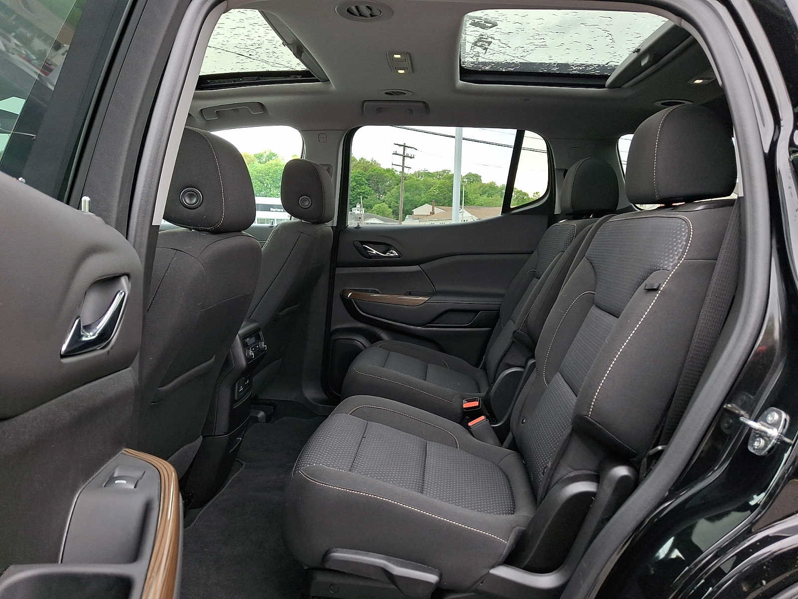 Used 2023 GMC Acadia SLE w/ Driver Convenience Package AWD/4WD image 12