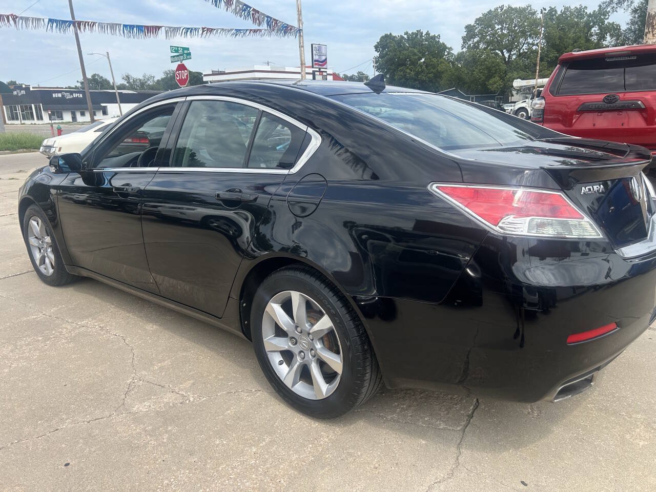 Used 2012 Acura TL w/ Technology Package FWD image 8