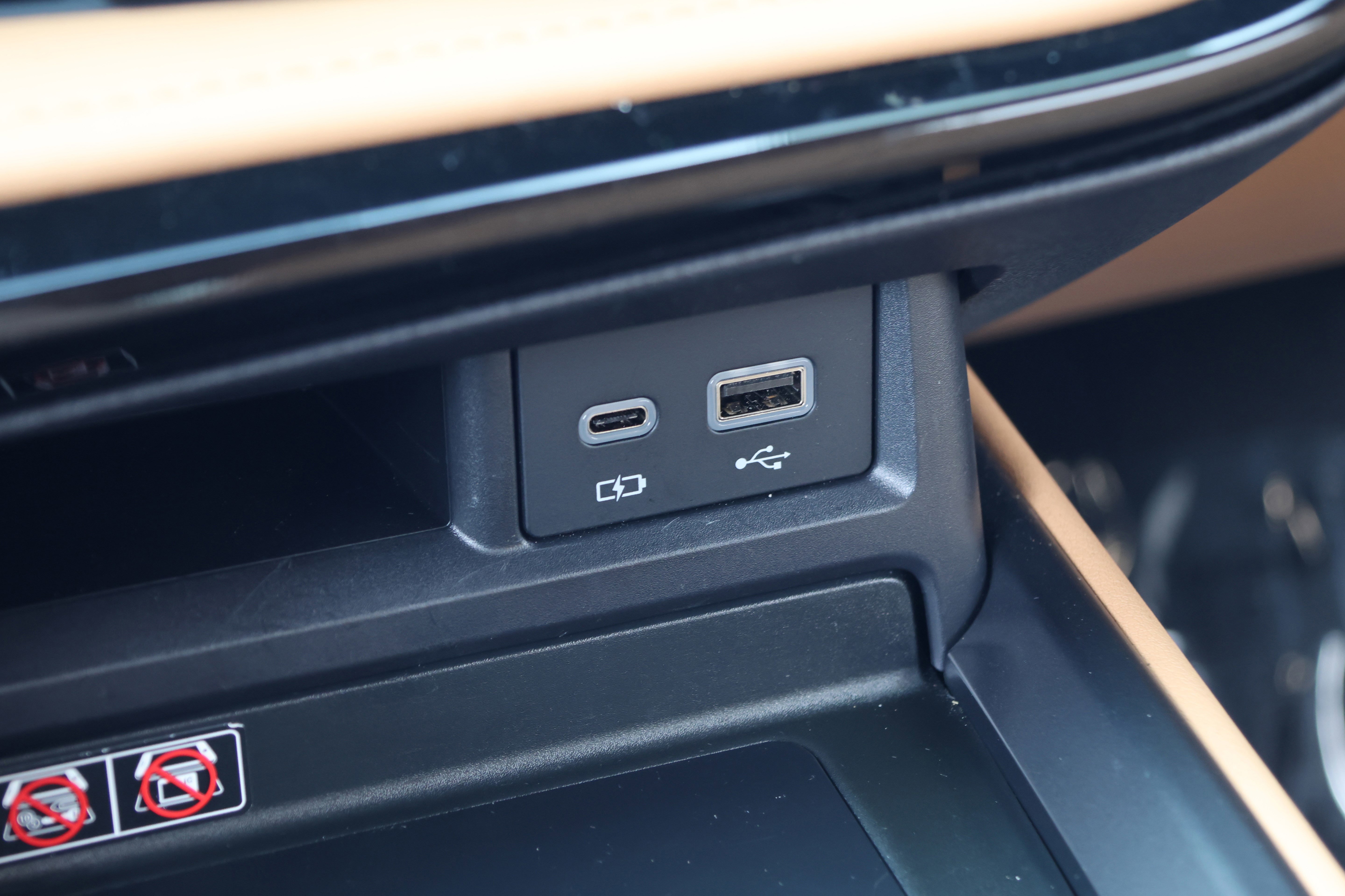 Certified 2025 Lexus NX 250 250 Premium w/ Towing Package (2000 Lbs) image 29