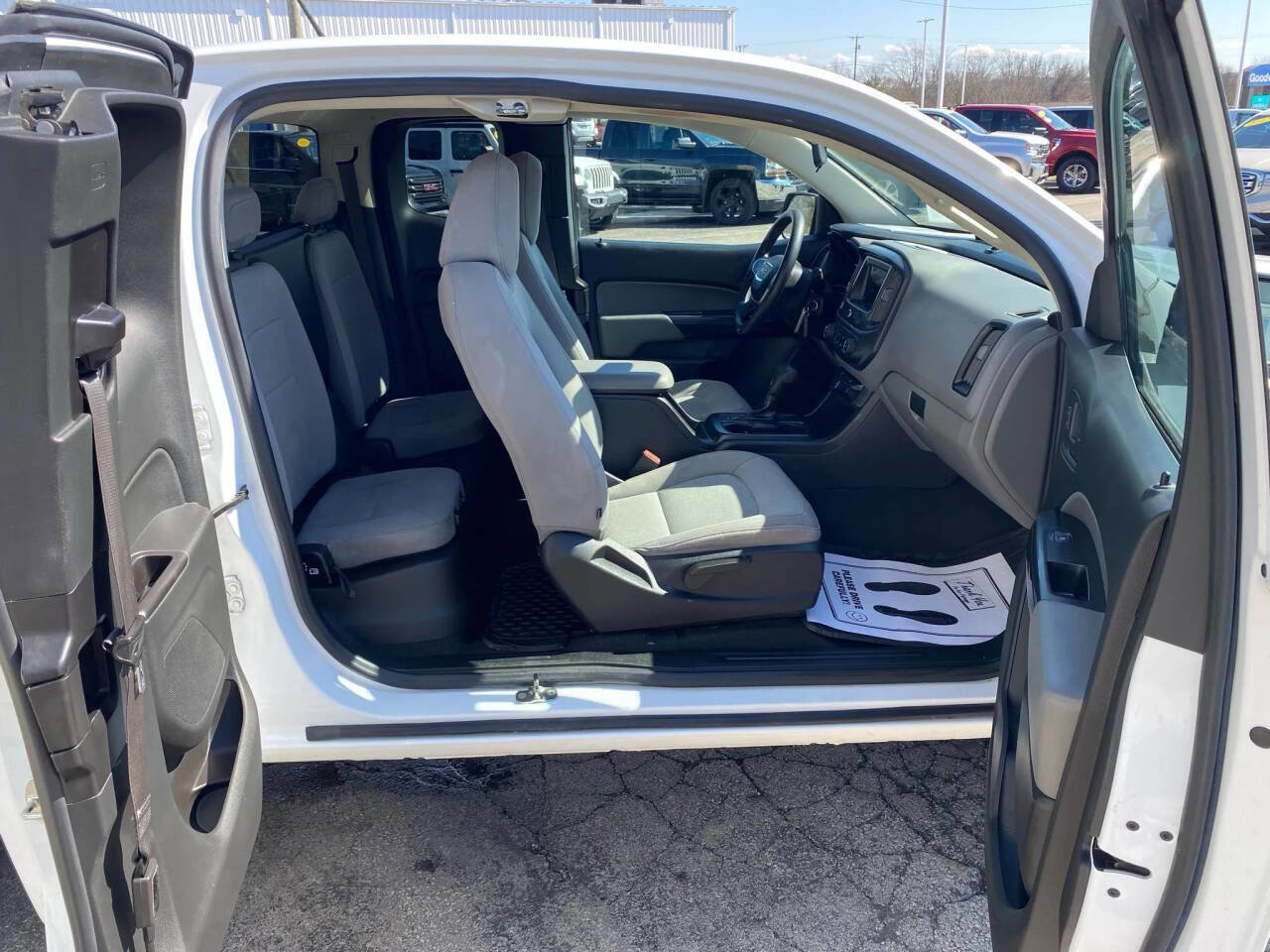 Used 2020 GMC Canyon W/T w/ Convenience Package image 20