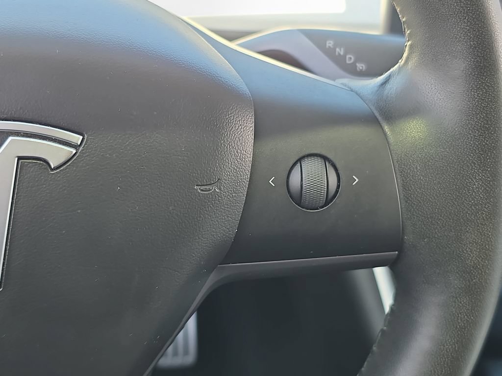 Used 2020 Tesla Model Y Performance AWD/4WD image 21