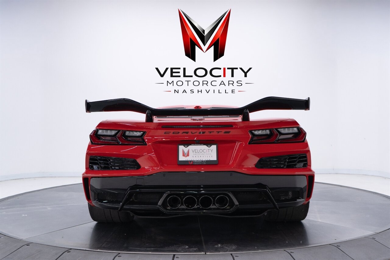 Used 2026 Chevrolet Corvette Z06 w/ Z07 Performance Package RWD image 19
