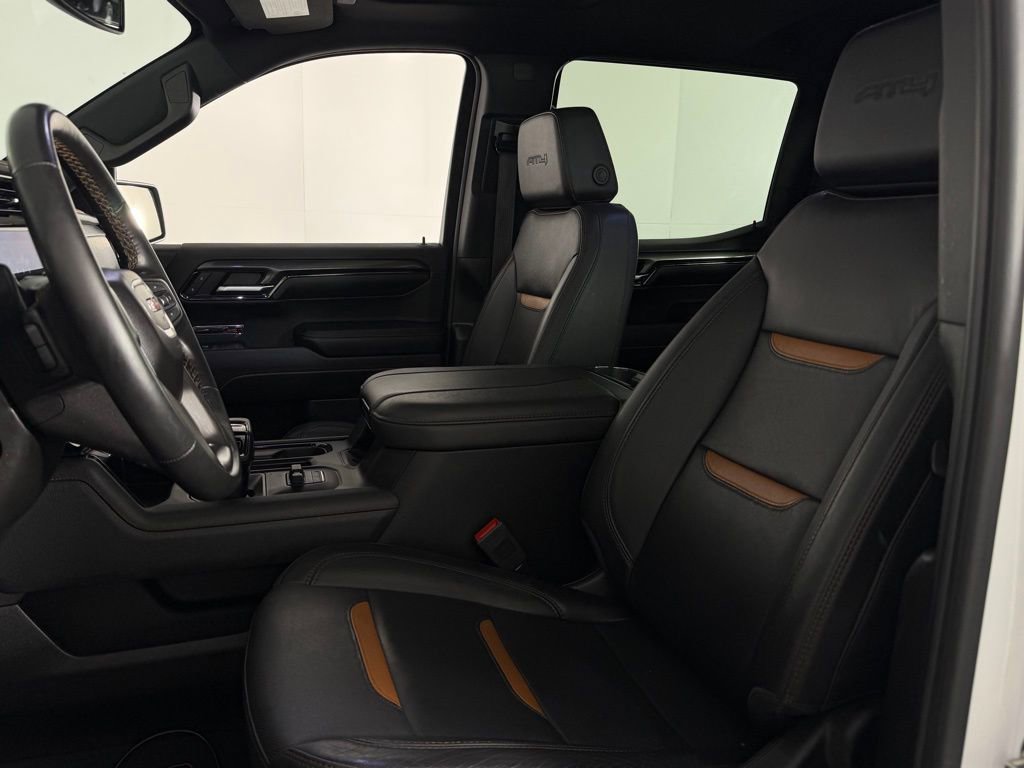 Used 2024 GMC Sierra 1500 AT4 w/ AT4 Premium Package image 21