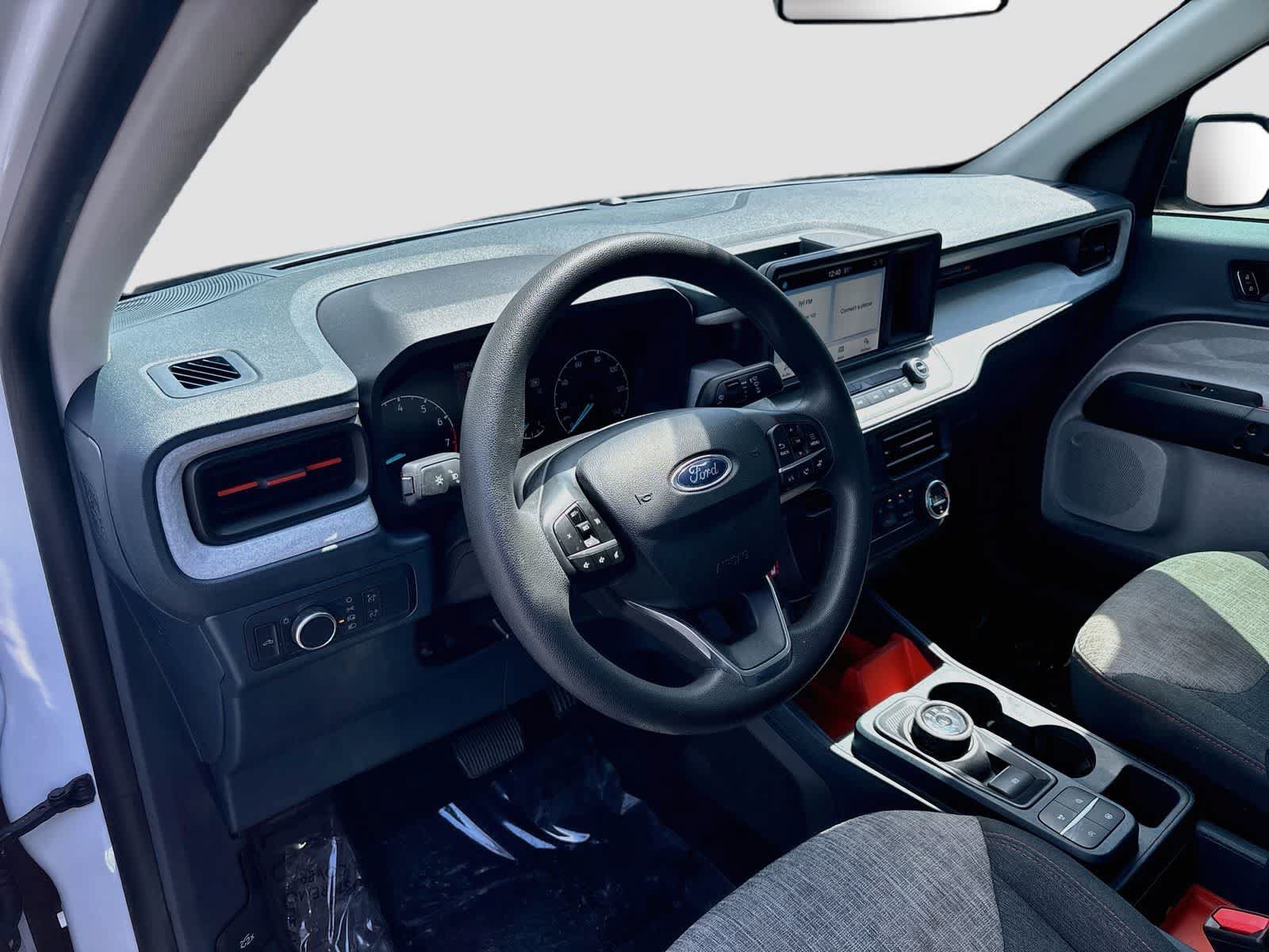 Used 2022 Ford Maverick XLT FWD image 9