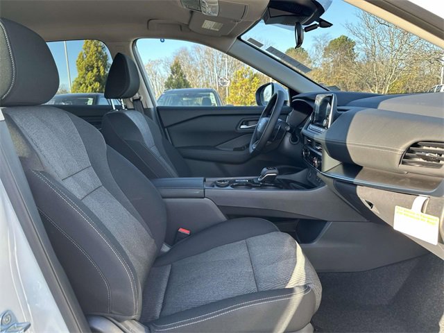 New 2026 Nissan Rogue SV image 10