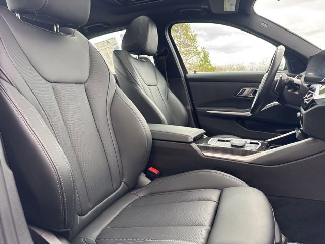 Used 2023 BMW 330e xDrive w/ Premium Package image 14