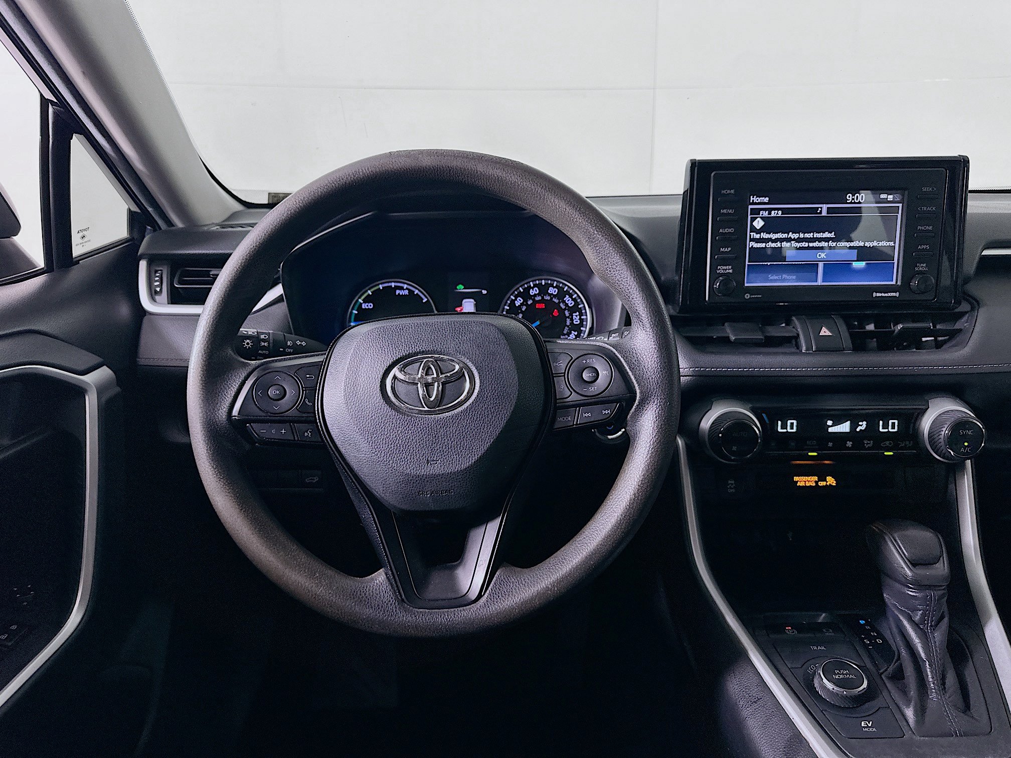 Used 2020 Toyota RAV4 XLE w/ Convenience Package AWD/4WD image 17