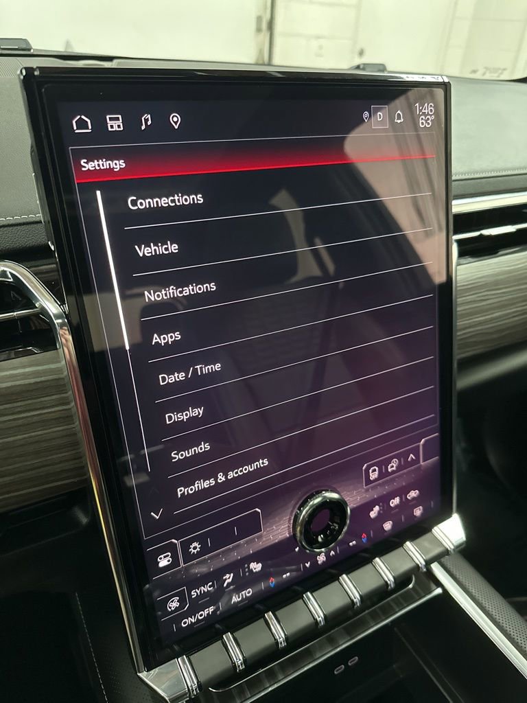 Used 2025 GMC Sierra EV Denali image 34