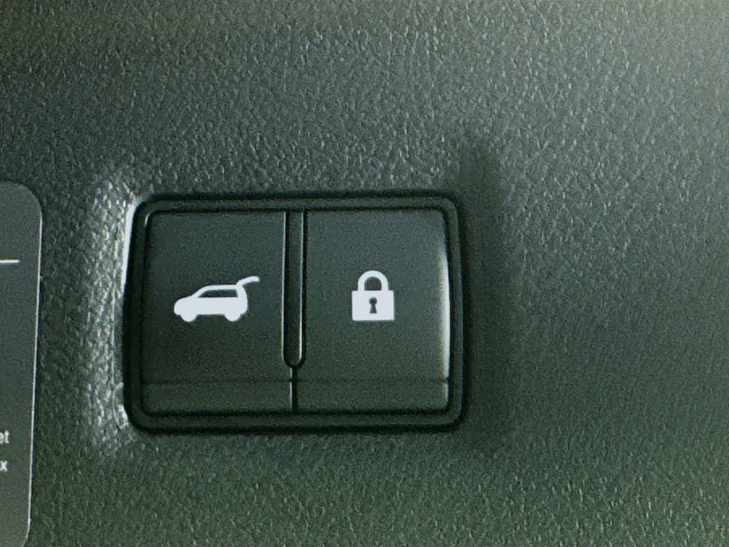 Certified 2023 INFINITI QX50 Pure FWD image 32