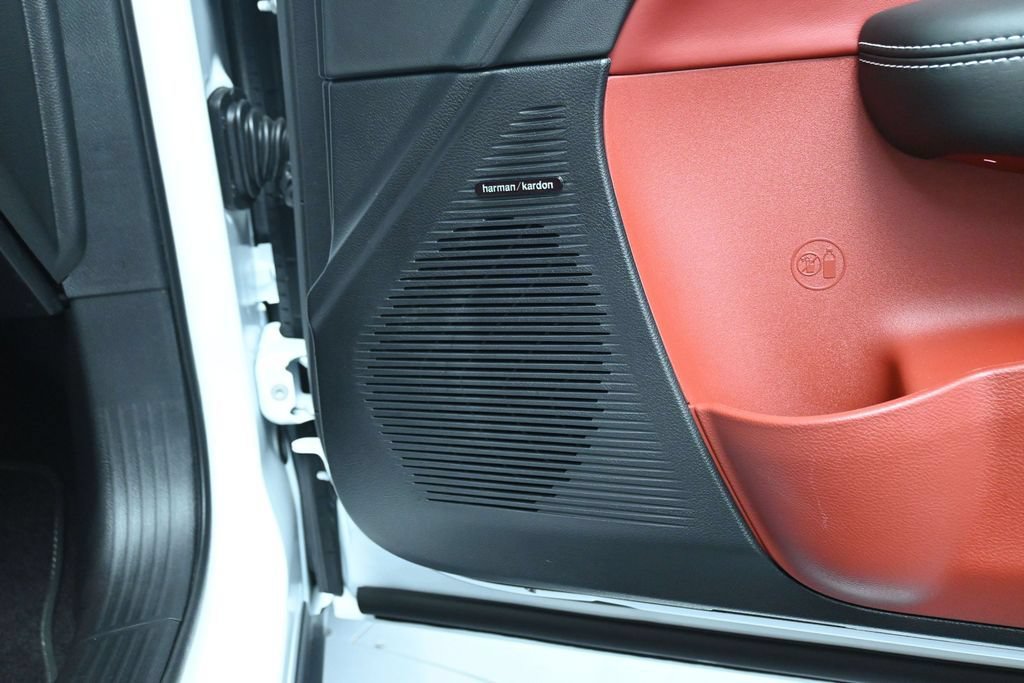 Used 2023 Dodge Challenger SRT Hellcat Redeye RWD image 27