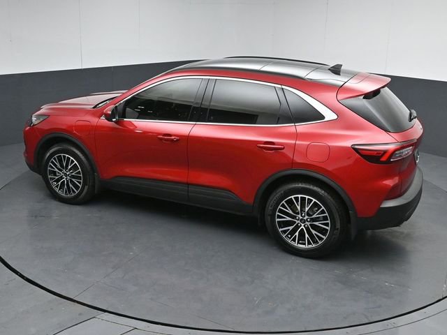 Used 2025 Ford Escape SE image 50