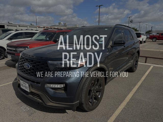 Used 2024 Ford Explorer ST-Line w/ Class IV Trailer Tow Package RWD image 2