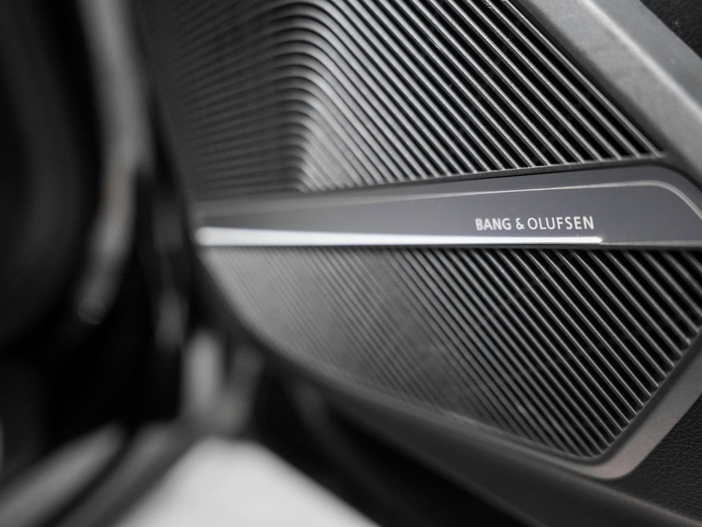 Used 2023 Audi SQ5 Premium Plus w/ Premium Plus Package image 37