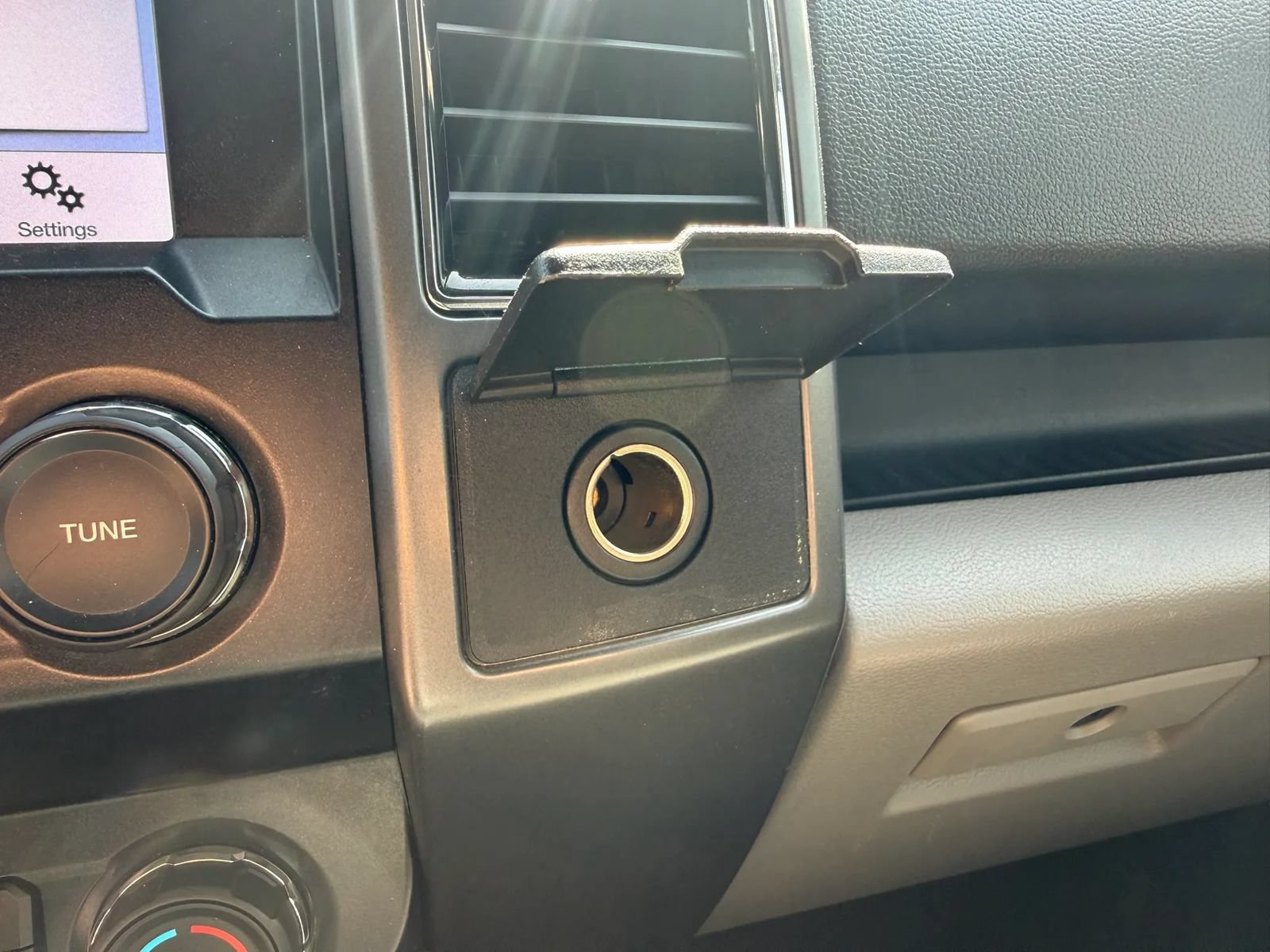 Used 2019 Ford F150 XLT RWD image 23