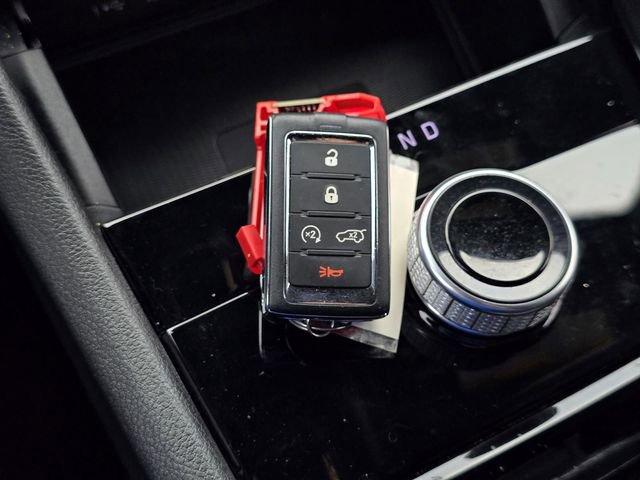 Used 2023 Jeep Grand Cherokee L Laredo image 36