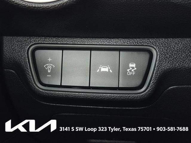 Certified 2021 Kia Forte Sedan FWD image 23