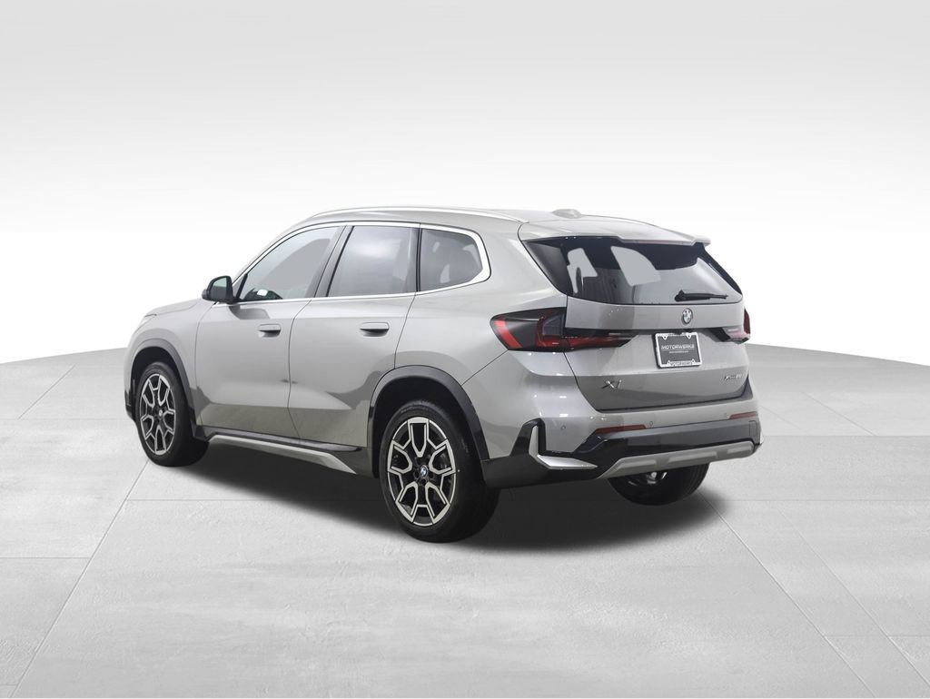 New 2026 BMW X1 xDrive28i w/ Technology Package image 3