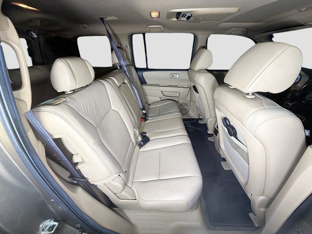 Used 2011 Honda Pilot Touring image 31