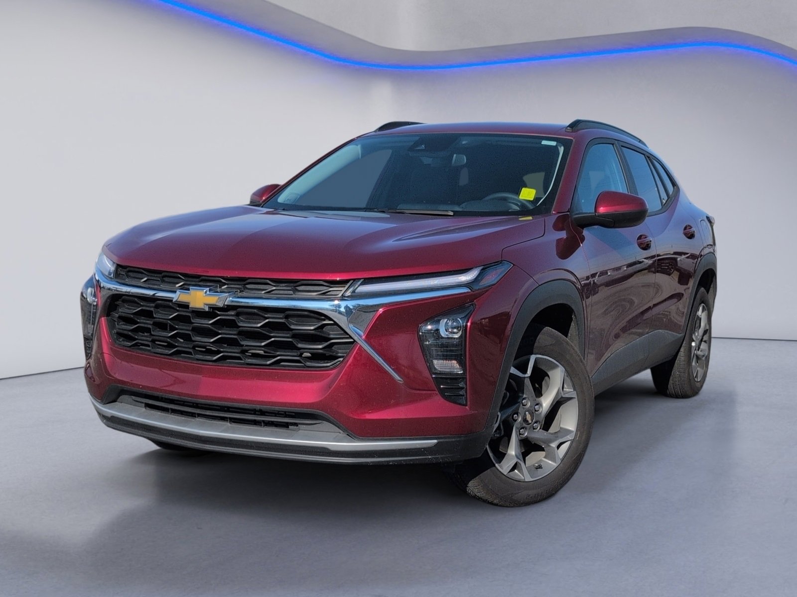Used 2025 Chevrolet Trax LT w/ Driver Confidence Package image 2