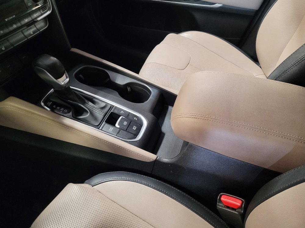 Used 2020 Hyundai Santa Fe SEL FWD image 26