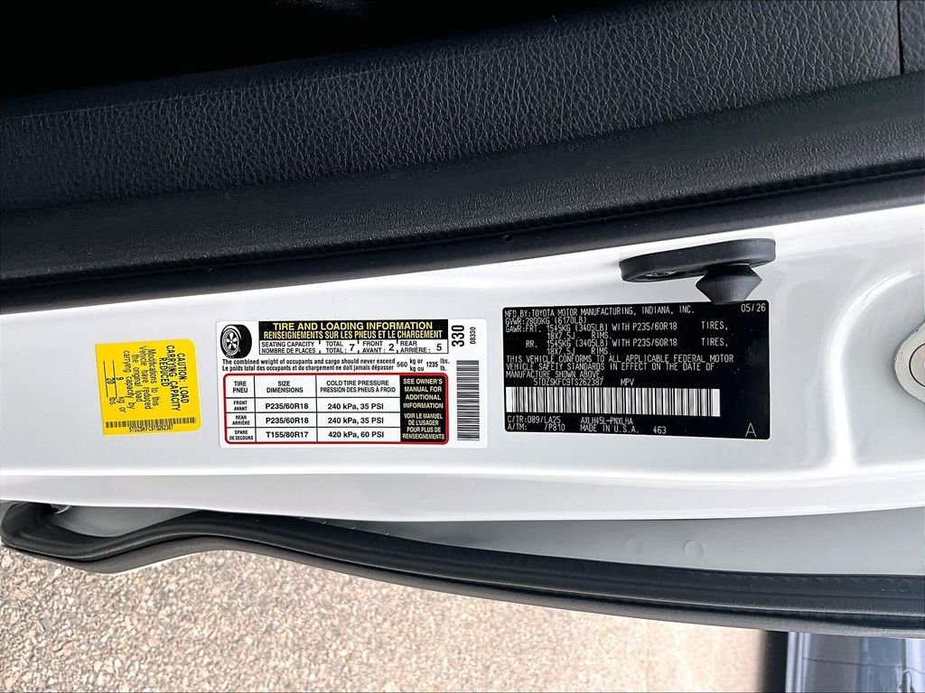 New 2026 Toyota Sienna Limited AWD/4WD image 17