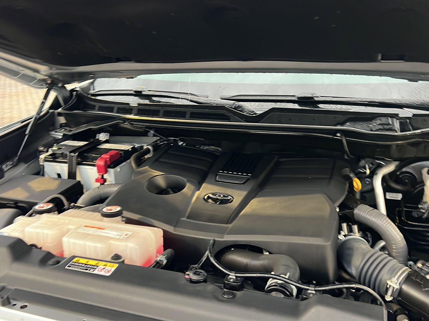 Used 2023 Toyota Tundra Platinum image 39