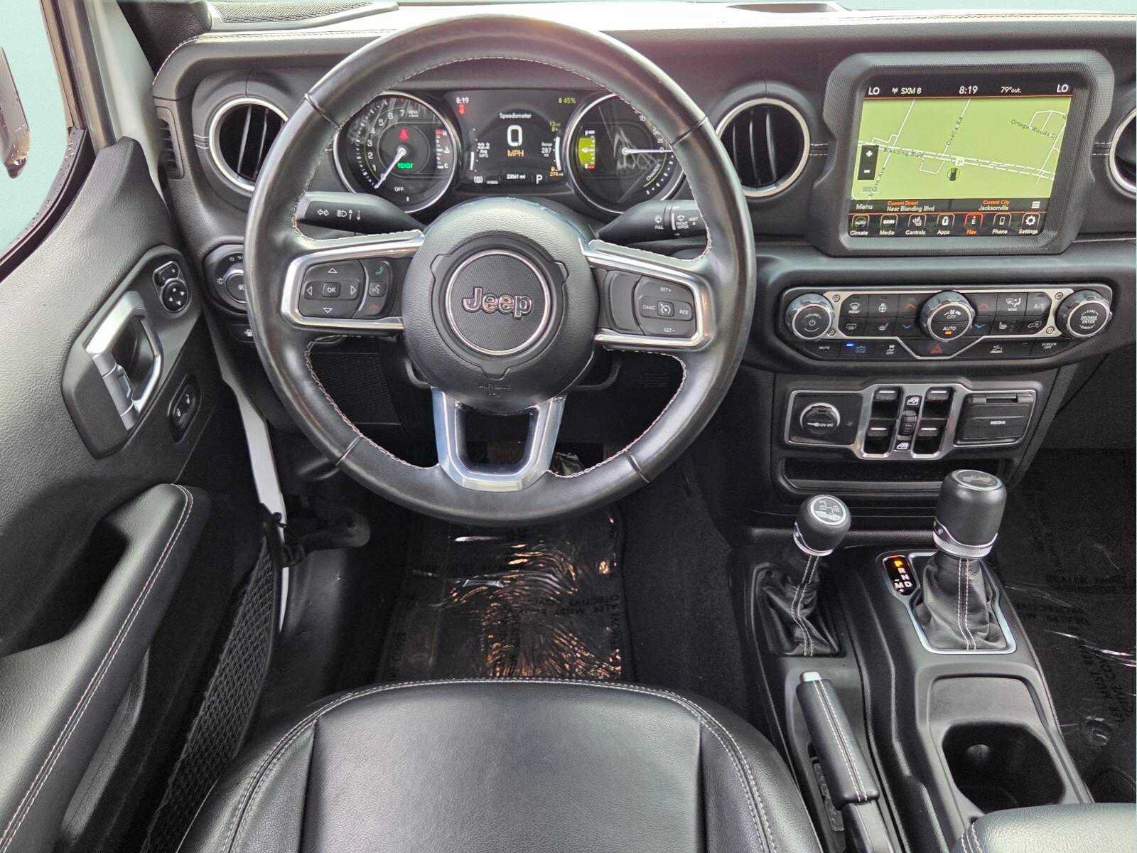 Used 2023 Jeep Wrangler Unlimited Sahara w/ Cold Weather Group AWD/4WD image 12