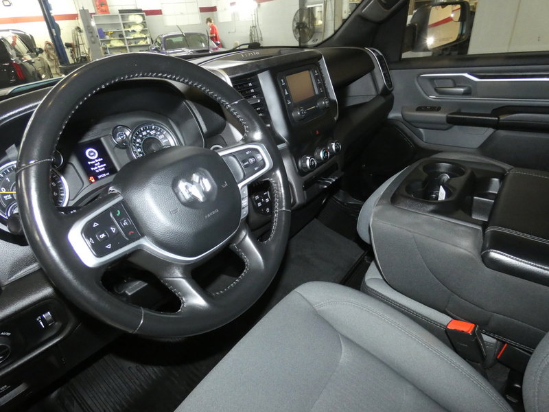 Used 2022 RAM 1500 Big Horn image 8