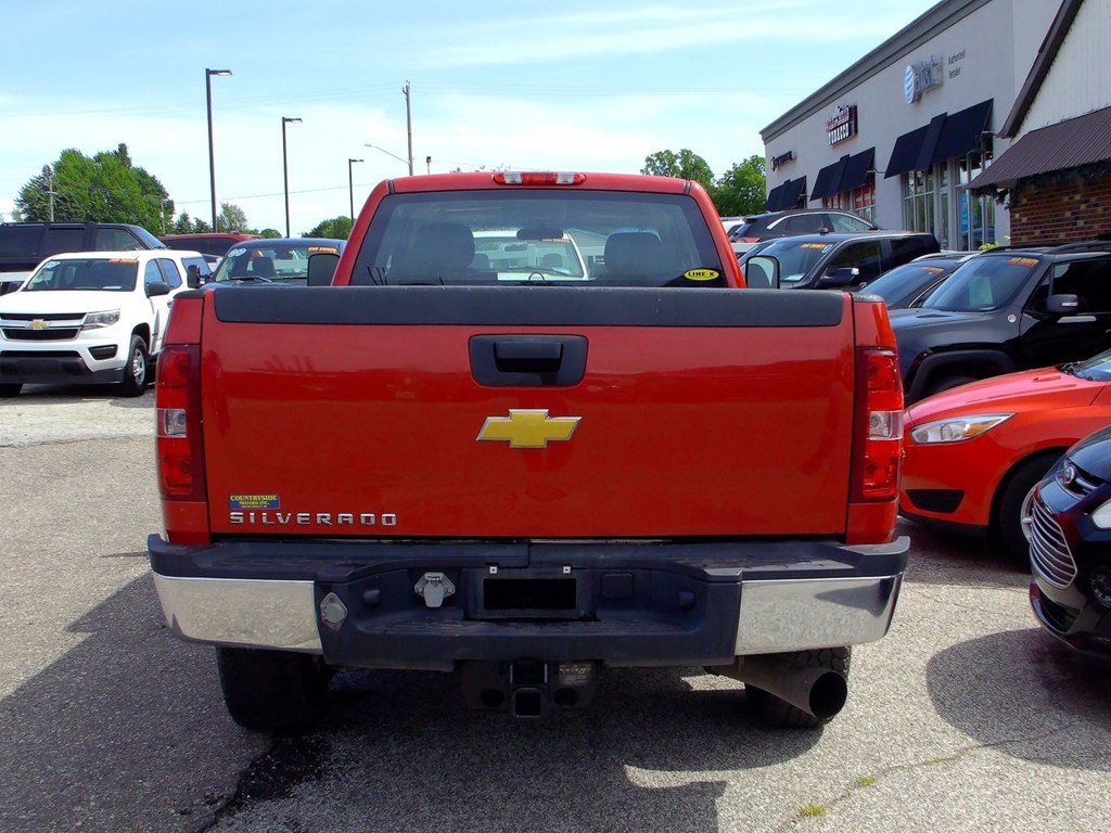 Used 2013 Chevrolet Silverado 3500 W/T w/ Snow Plow Prep Package AWD/4WD image 4