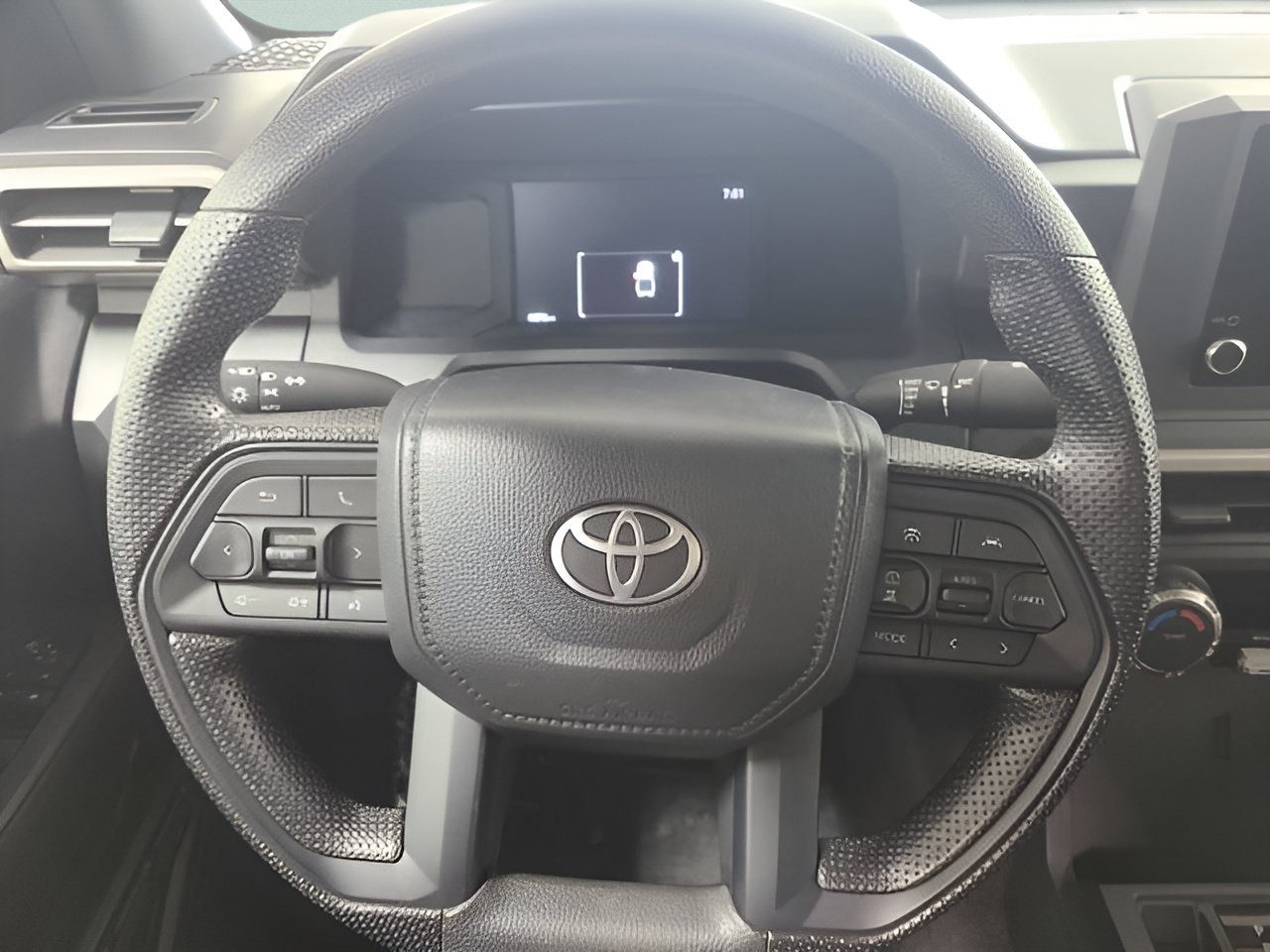 Used 2024 Toyota Tacoma SR AWD/4WD image 22
