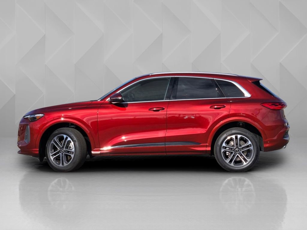New 2025 Audi Q5 Premium Plus image 3