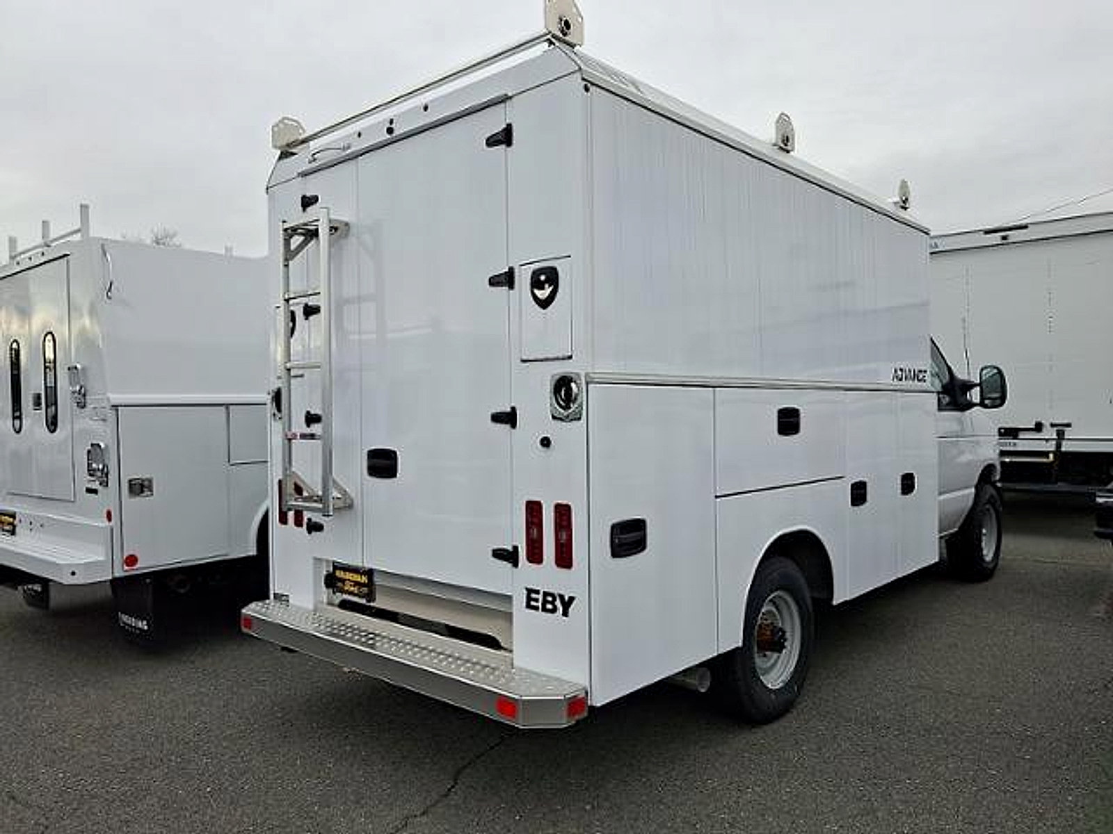 New 2026 Ford E-350 and Econoline 350 Super Duty w/ Power Equipment Group RWD image 5