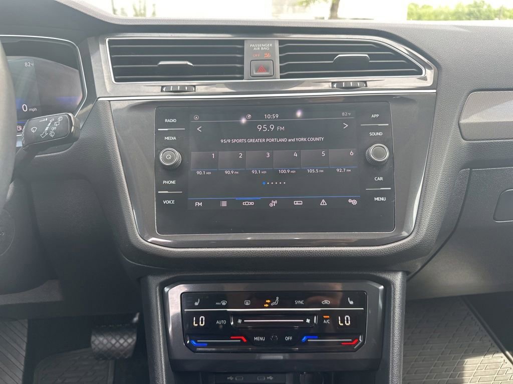 Used 2023 Volkswagen Tiguan SE FWD image 21