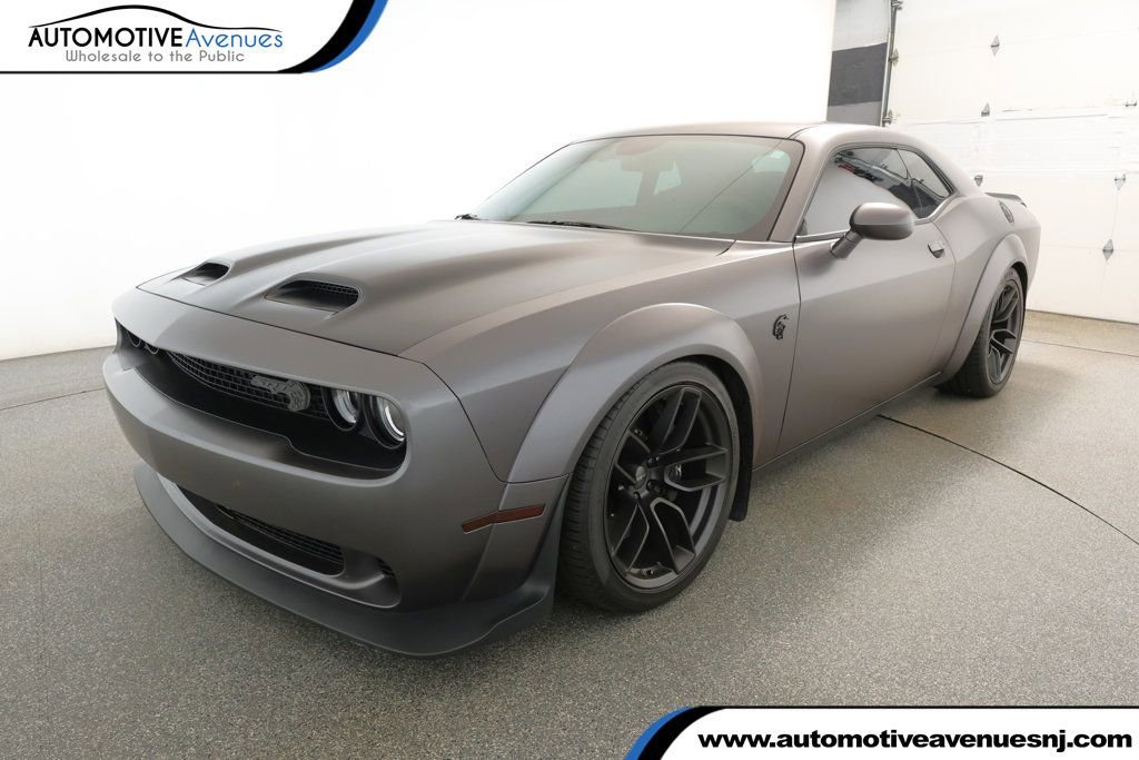 Used 2023 Dodge Challenger SRT Hellcat image 1