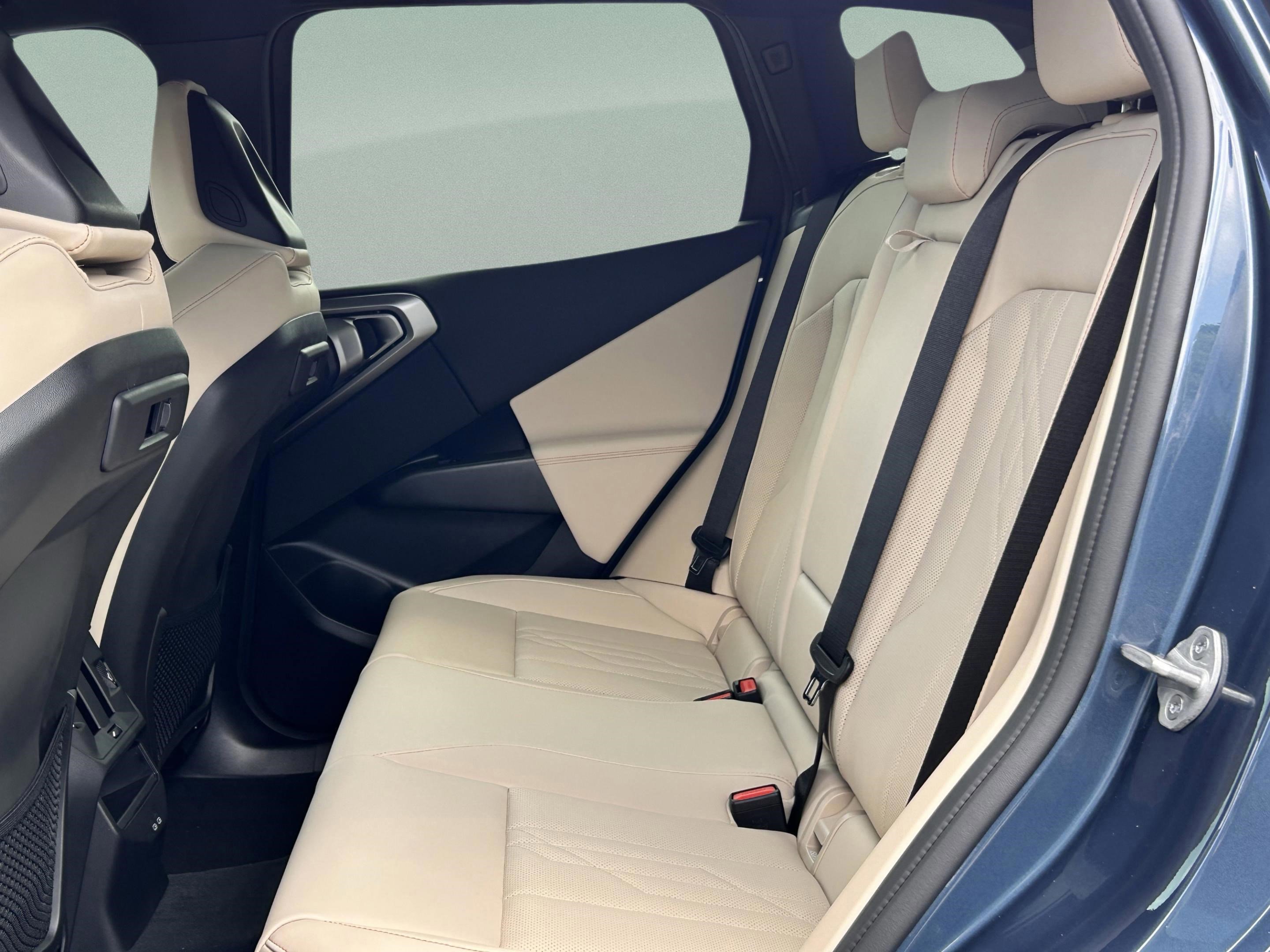 Used 2026 BMW X3 xDrive30 w/ Convenience Package image 22