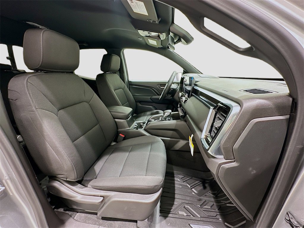 New 2026 GMC Canyon Elevation w/ Convenience Package image 29